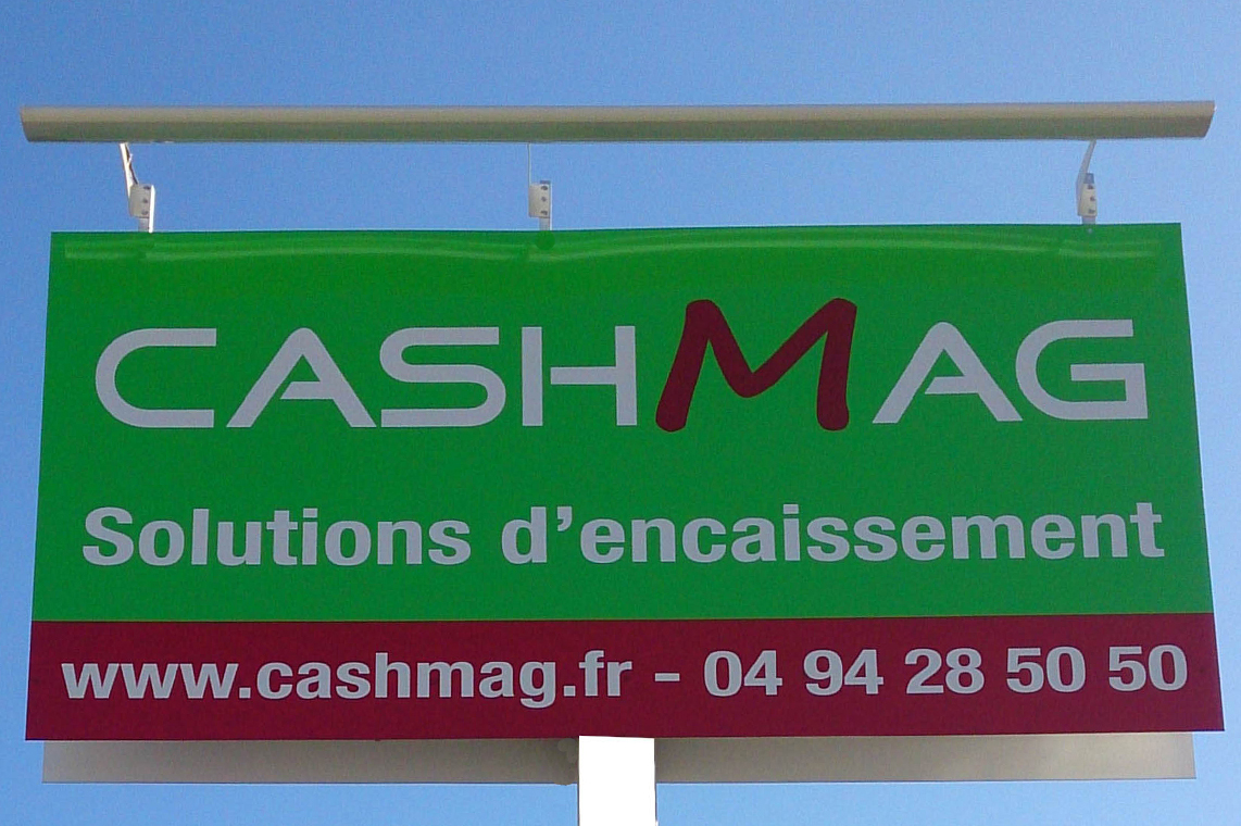 Marseille fabrication et vente de panneaux publicitaires + éclairage spots-rampes lumineuses Marseille - 13 - Marseille