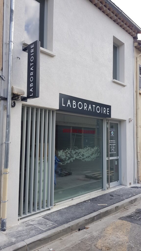 drapeau lumineux double-fa