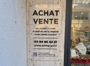 Plaque en Plexi personnalisée à Toulon 83000